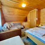 Vacation House Enya Počitniška hiša *