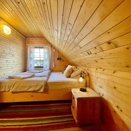 Dom wakacyjny Vacation House Enya