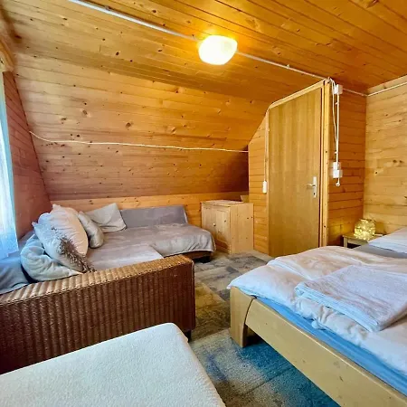 Vacation House Enya Ferienhaus *